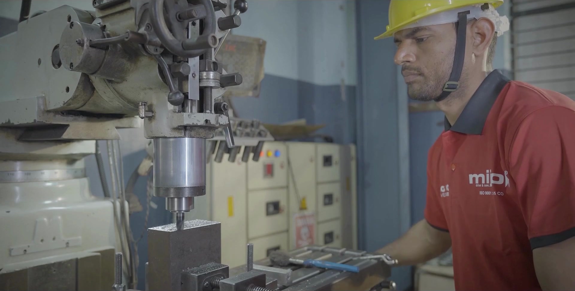 MIJO precision machining operator